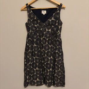Milly of New York Navy Floral Silk Blend V-Neck Empire Waist Shift Dress Size 2